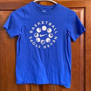Nike Basketball t shirt
